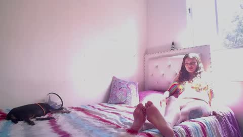 Dakota and Aron online show from December 11, 5:04 pm