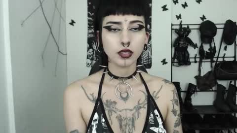 dakota online show from September 15, 4:34 am