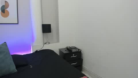 Snapshot of dakota_roussee chatting on February 14, 12:13 pm Dakota online show from February 14, 12:13 pm