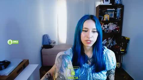 Snapshot of dakota_senju chatting on December 10, 6:17 pm Maca online show from December 10, 6:17 pm