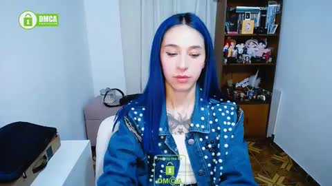 Snapshot of dakota_senju chatting on December 26, 4:43 am Maca online show from December 26, 4:43 am