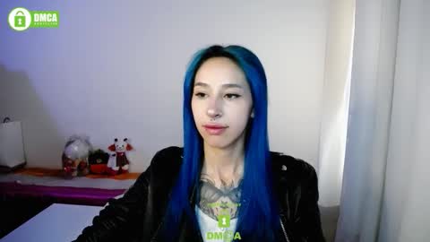 Snapshot of dakota_senju chatting on December 20, 2:35 pm Maca online show from December 20, 2:35 pm