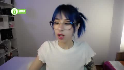 Snapshot of dakota_senju chatting on April 28, 4:34 pm Maca online show from April 28, 4:34 pm