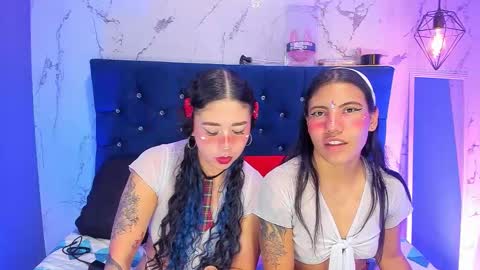 dakotaa_johnson online show from March 26, 1:44 am