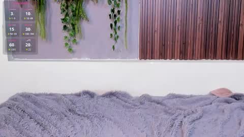 Snapshot of dakotaferreti chatting on September 29, 9:25 am Dakota Ferreti online show from September 29, 9:25 am