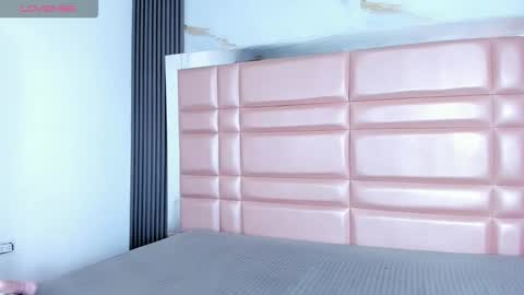 Snapshot of dakotastarkx chatting on December 18, 1:28 pm dakotastarkx online show from December 18, 1:28 pm