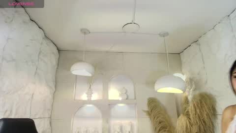 Dakotha  online show from April 9, 3:06 am