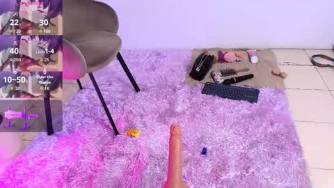 Snapshot of dakotta666 chatting on February 24, 10:41 pm dakotta666 online show from February 24, 10:41 pm