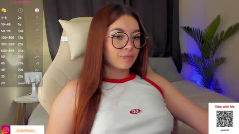 dakottaa__ online show from January 29, 2:19 am