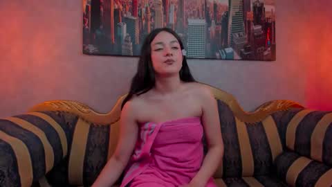 dali_collin online show from December 5, 3:48 am