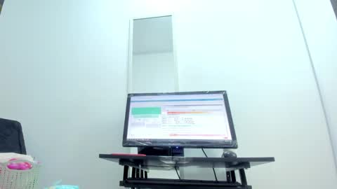  Ren  online show from February 19, 3:28 am