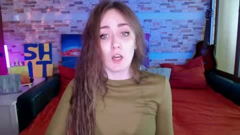 Dalia  online show from May 22, 10:32 am