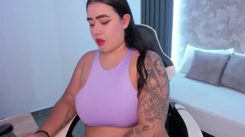 D A L I A  online show from December 2, 7:42 pm