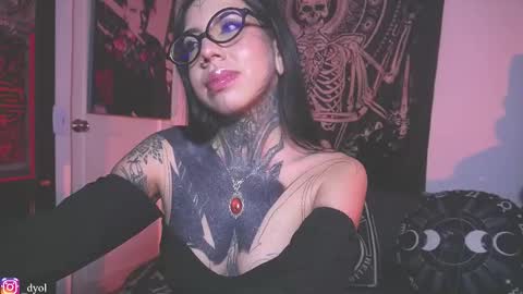 dalia_vorhees online show from January 15, 1:54 am