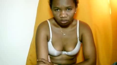 Snapshot of daliabella chatting on September 24, 7:12 am daliabella online show from September 24, 7:12 am