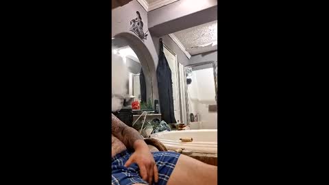 Snapshot of dalildick chatting on February 26, 1:21 pm dalildick online show from February 26, 1:21 pm