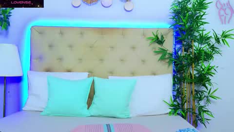 Snapshot of daliyaa_ chatting on November 25, 1:11 pm daliyaa_ online show from November 25, 1:11 pm