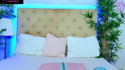 Snapshot of daliyaa_ chatting on December 3, 12:58 pm daliyaa_ online show from December 3, 12:58 pm