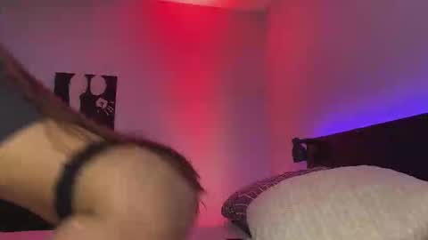 dalmatian_girl online show from February 25, 9:46 pm