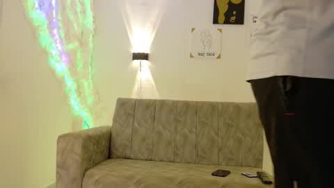 Snapshot of dalton_bigcock chatting on February 13, 6:59 pm dalton_bigcock online show from February 13, 6:59 pm