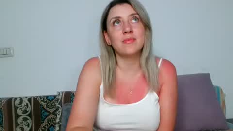 Snapshot of dalyana22 chatting on June 22, 8:17 pm Maria online show from June 22, 8:17 pm