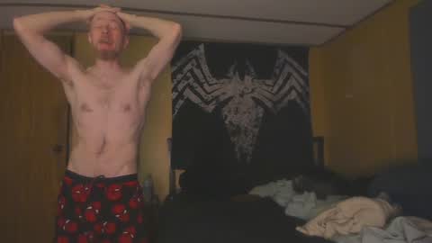 Snapshot of damagedlilfkkr chatting on December 15, 4:18 am damagedlilfkkr online show from December 15, 4:18 am