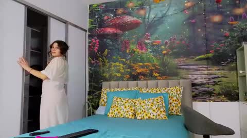 damedefeu online show from February 14, 9:13 am