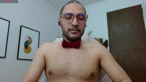 Damian Duarte online show from December 17, 12:38 am