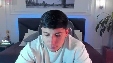 DAMIAN online show from March 21, 1:37 pm