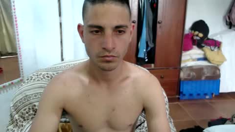 Snapshot of damian_29 chatting on October 14, 12:50 pm Damian online show from October 14, 12:50 pm