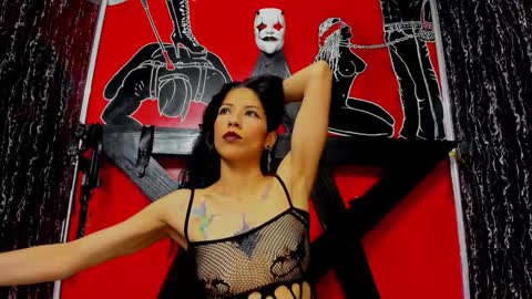 Snapshot of damian_and_tiana chatting on February 17, 4:42 am damian_and_tiana online show from February 17, 4:42 am