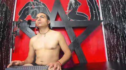 damian_and_tiana online show from April 15, 5:47 am