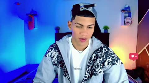 Damian online show from March 12, 3:02 am