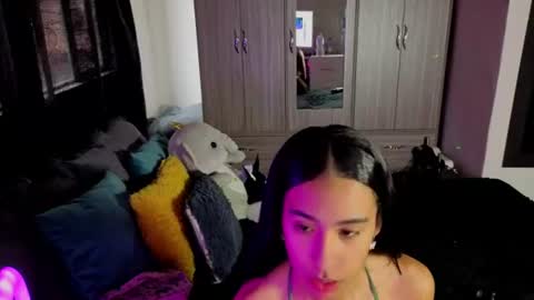 Snapshot of damian_n_lissa chatting on July 18, 6:45 pm damian_n_lissa online show from July 18, 6:45 pm