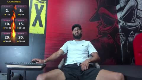 damian_shakur online show from October 17, 11:24 am