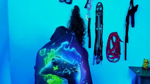 Damian torner online show from November 18, 7:13 am