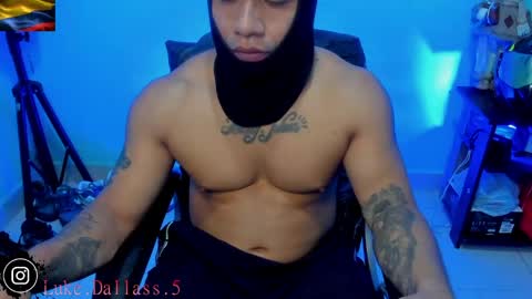 Snapshot of damian_torner chatting on May 9, 9:03 am Damian torner online show from May 9, 9:03 am