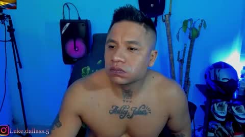 Snapshot of damian_tornerr chatting on February 19, 9:27 am Damian torner online show from February 19, 9:27 am