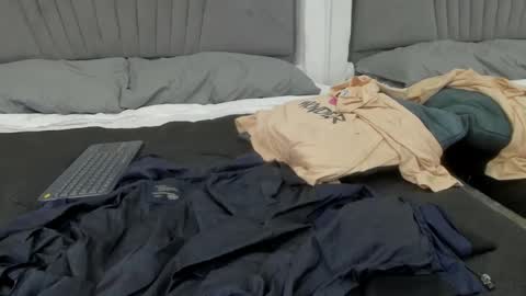 Snapshot of damian_vadim chatting on February 10, 11:31 pm Damian Vadim online show from February 10, 11:31 pm