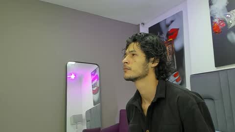 Snapshot of damian_vadim chatting on March 1, 11:45 am Damian Vadim online show from March 1, 11:45 am