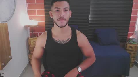 Snapshot of damiann_rees chatting on February 4, 12:11 pm instagram damiannreed. online show from February 4, 12:11 pm