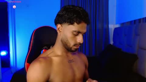 Snapshot of damiano_walker chatting on September 19, 4:36 am damiano_walker online show from September 19, 4:36 am