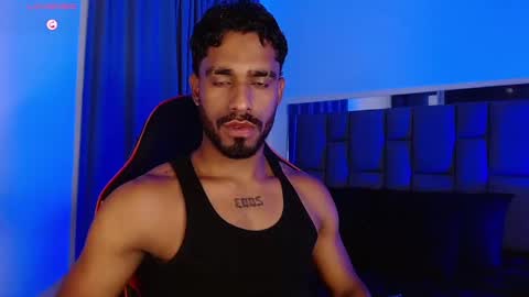 Snapshot of damiano_walker chatting on October 14, 3:40 am damiano_walker online show from October 14, 3:40 am