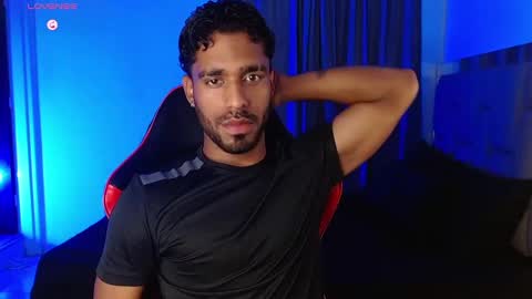 Snapshot of damiano_walker chatting on October 30, 5:53 am damiano_walker online show from October 30, 5:53 am