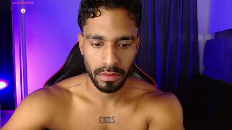 Snapshot of damiano_walker chatting on December 15, 6:17 am damiano_walker online show from December 15, 6:17 am