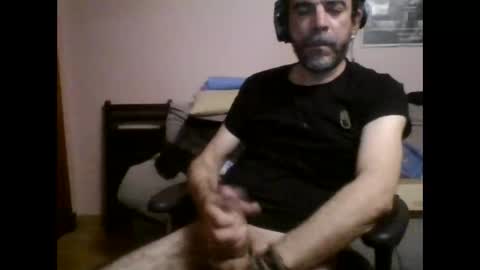 Snapshot of damianour chatting on September 21, 11:39 pm damianour online show from September 21, 11:39 pm