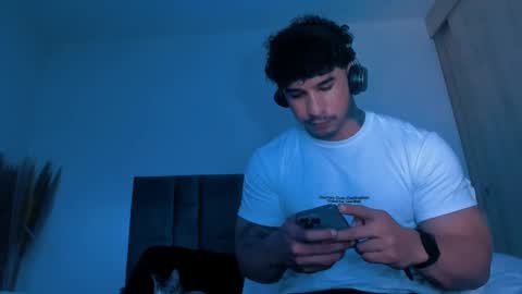 INSTAGRAM  DAMMIANMILLEROFICIAL online show from November 20, 11:21 am