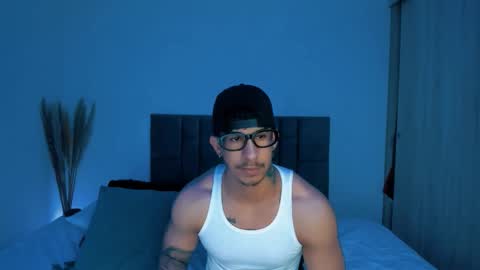 INSTAGRAM  DAMMIANMILLEROFICIAL online show from November 26, 10:22 pm