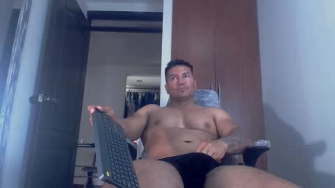 dammuscle online show from November 23, 3:45 pm