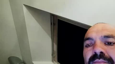 Snapshot of damocles240 chatting on October 23, 9:24 pm damocles240 online show from October 23, 9:24 pm